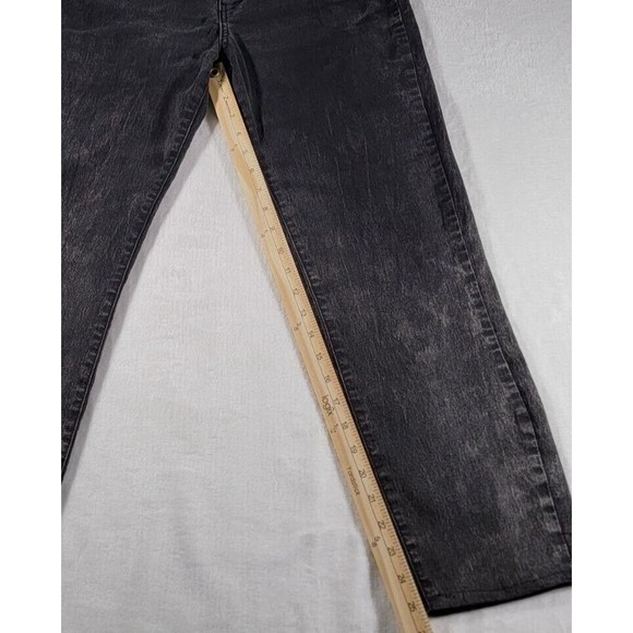 Levi's Signature Jeans Mid-Rise Slim Cuffed Women's Premium Denim Size 4 - Picture 13 of 16